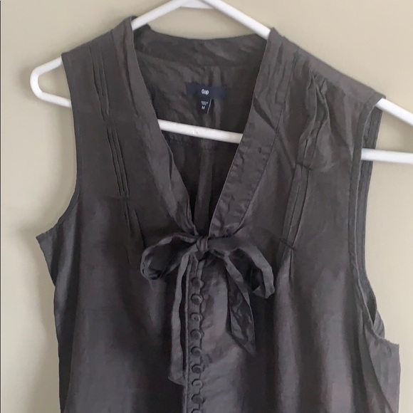 Cotton-Silk Sleeveless Blouse by Gap - Picture 2 of 7